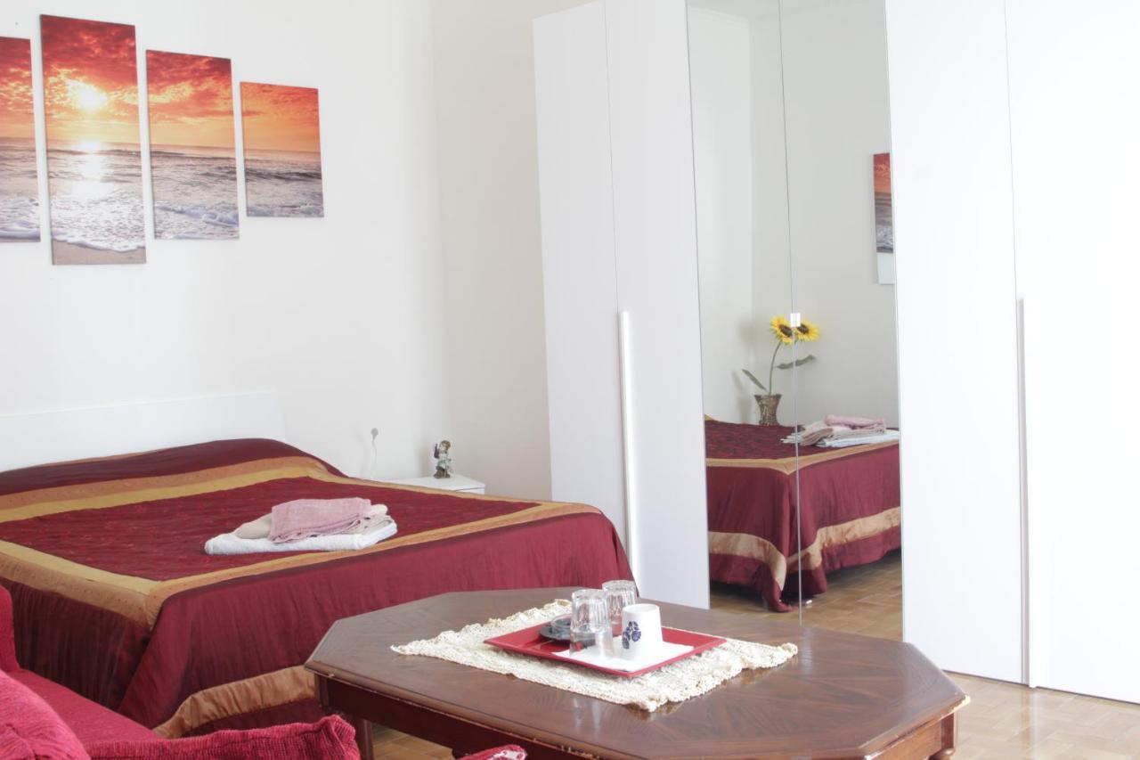 Villa Chiara Affitta Camere Καρράρα Εξωτερικό φωτογραφία